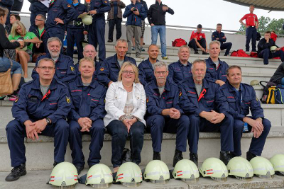 Wettbewerbsgruppe und Bürgermeisterin Suse Laue in Rostock 2016